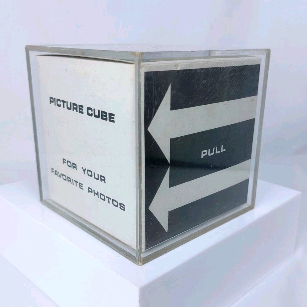 Vintage 70's Lucite Acrylic Photo Cube Holds‎ 6 Pictures Retro Made In Hong Kong
